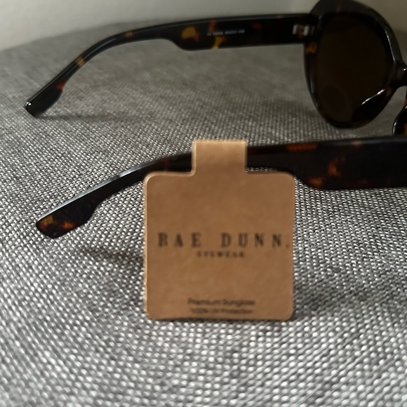 RAE DUNN Sunglasses | Claire | Tortoise Shell | Brown Lens - Picture 3 of 5